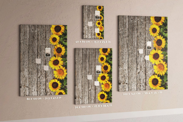 Bacheca in sughero con stampa di girasoli su sfondo in legno