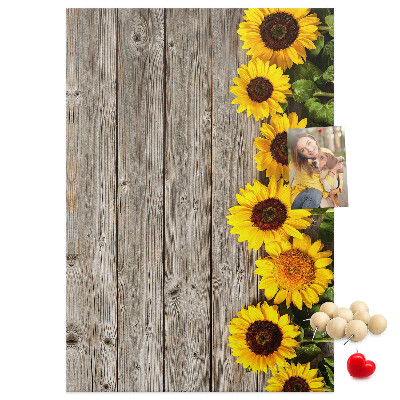 Bacheca in sughero con stampa di girasoli su sfondo in legno