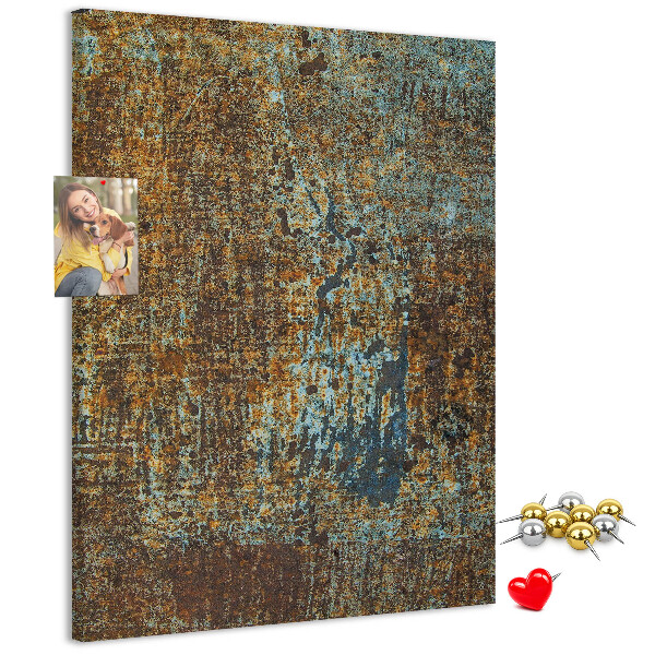 Bacheca in sughero con texture rustica e accenti blu