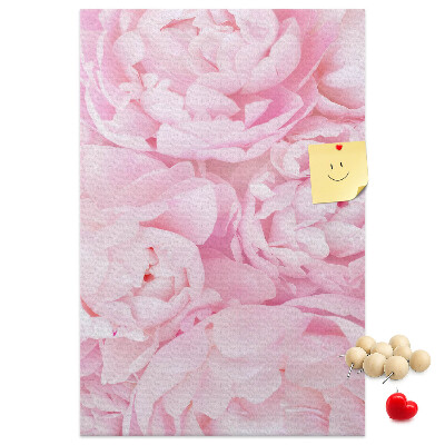 Bacheca di sughero con stampa di delicate peonie rosa in piena fioritura