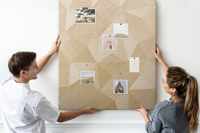 Lavagna in sughero con stampa geometrica nei toni del beige e del marrone