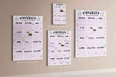 Lavagna in sughero calendario dei compleanni con decorazione di palloncini colorati