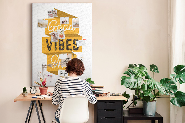 Bacheca di sughero con grafica elegante e vibrazioni positive
