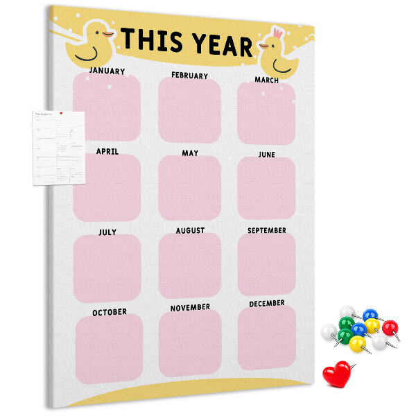 Bacheca di sughero con un allegro calendario a motivo uccellino