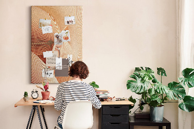 Lavagna in sughero con stampa di onde e curve nelle sfumature del beige