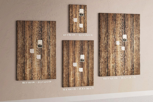 Bacheca di sughero con sfondo dalla texture in legno naturale
