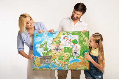 Lavagna di sughero mappa dell'Europa con indicazioni geografiche