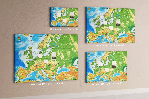 Lavagna di sughero mappa dell'Europa con indicazioni geografiche