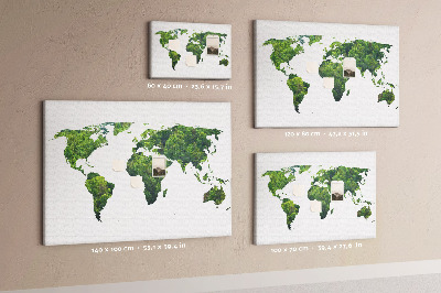 Lavagna di sughero mappa del mondo con vegetazione verde