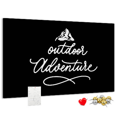 Bacheca in sughero con design avventure in montagna