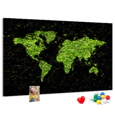 Lavagna di sughero mappa del mondo verde su sfondo nero