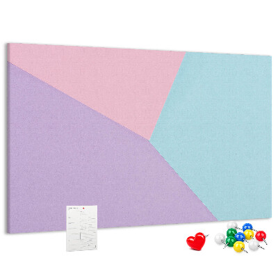Bacheca in sughero con design a forme geometriche nei colori pastello