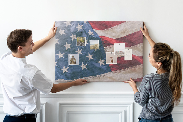 Bacheca in sughero con design a bandiera americana