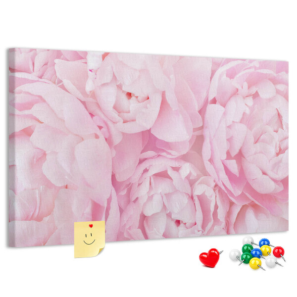 Lavagna di sughero con stampa di peonie rosa in una delicata tonalità