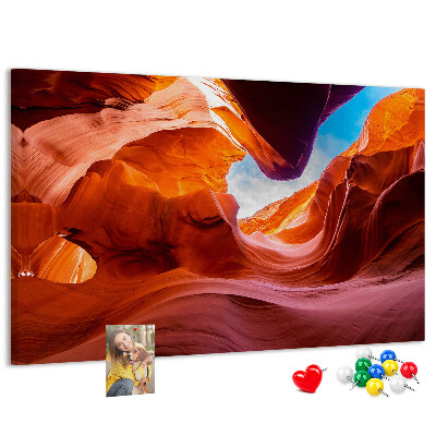 Bacheca in sughero con stampa Rocce rosse e cielo blu