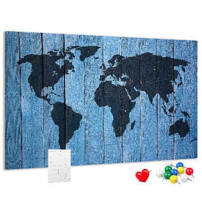 Bacheca in sughero con mappa del mondo su sfondo effetto legno