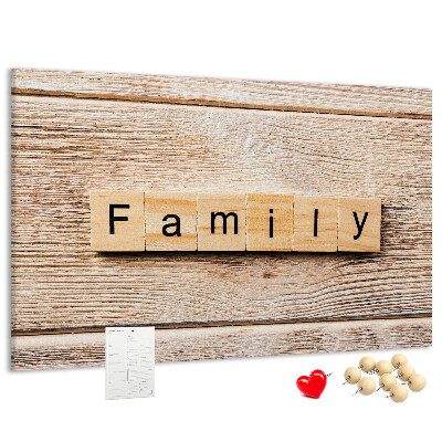 Bacheca in sughero con stampa decorativa di famiglia su sfondo di tavola in legno