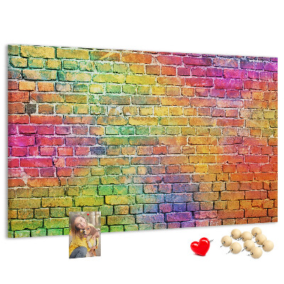 Bacheca in sughero con stampa effetto muro di mattoni colorati arcobaleno