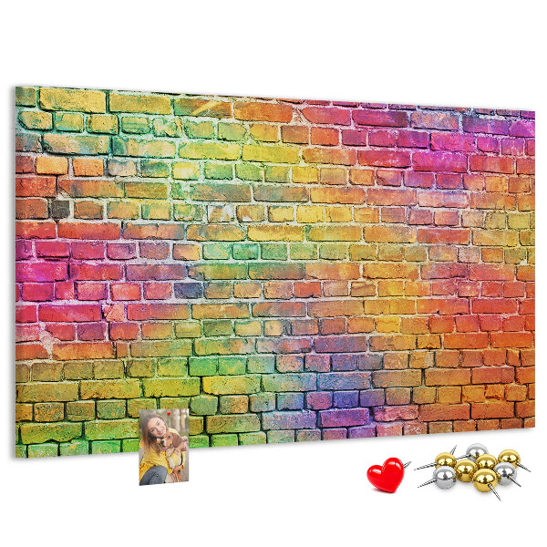 Bacheca in sughero con stampa effetto muro di mattoni colorati arcobaleno