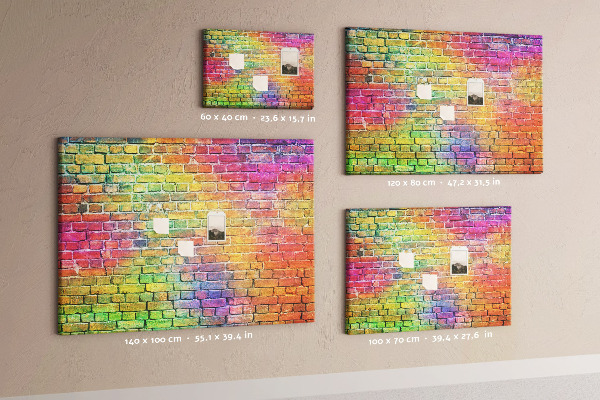Bacheca in sughero con stampa effetto muro di mattoni colorati arcobaleno