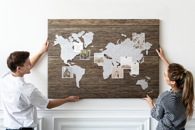 Lavagna di sughero mappa del mondo su sfondo effetto legno