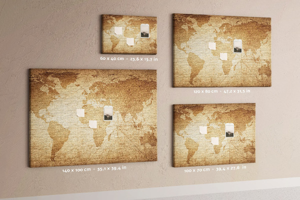 Lavagna di sughero mappa del mondo antico su sfondo marrone