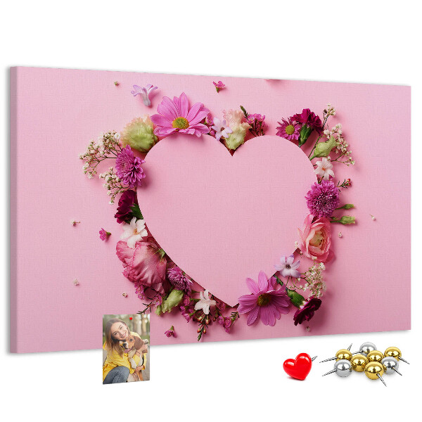 Lavagna di sughero con motivo floreale a forma di cuore