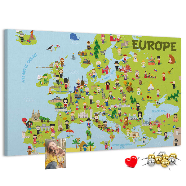 Lavagna di sughero con mappa colorata dell'Europa e icone culturali