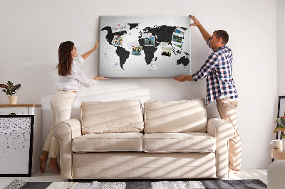 Bacheca in sughero con design a forma di mappa del mondo con contorno nero