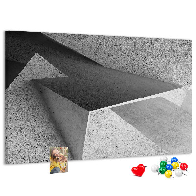Lavagna di sughero con forme geometriche in stile minimalista