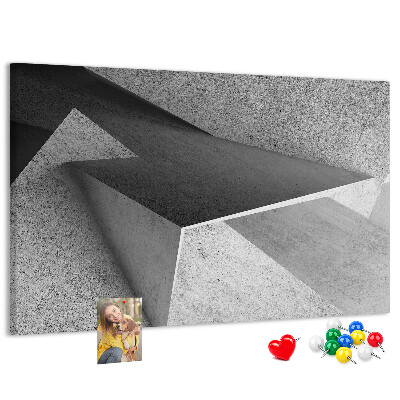Lavagna di sughero con forme geometriche in stile minimalista