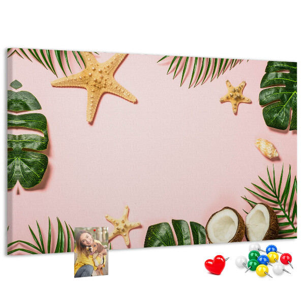 Bacheca in sughero con stampa paesaggio tropicale con conchiglie e foglie
