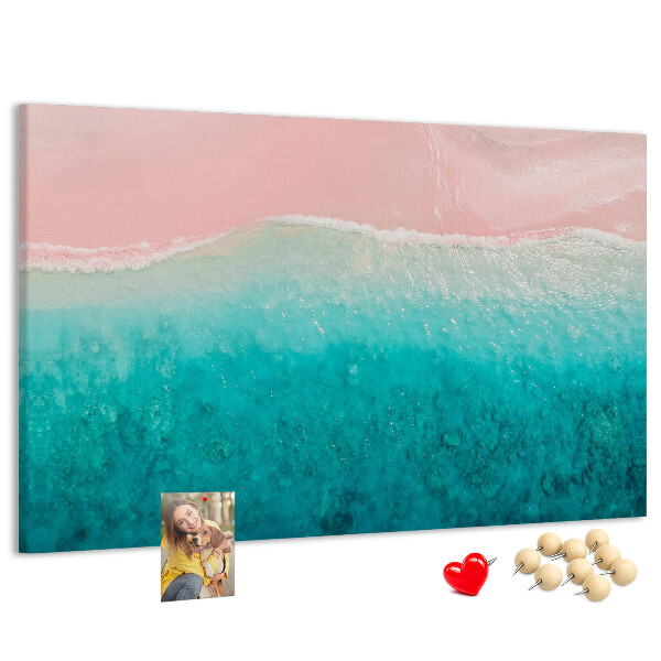 Lavagna di sughero con stampa onde oceaniche su sfondo rosa