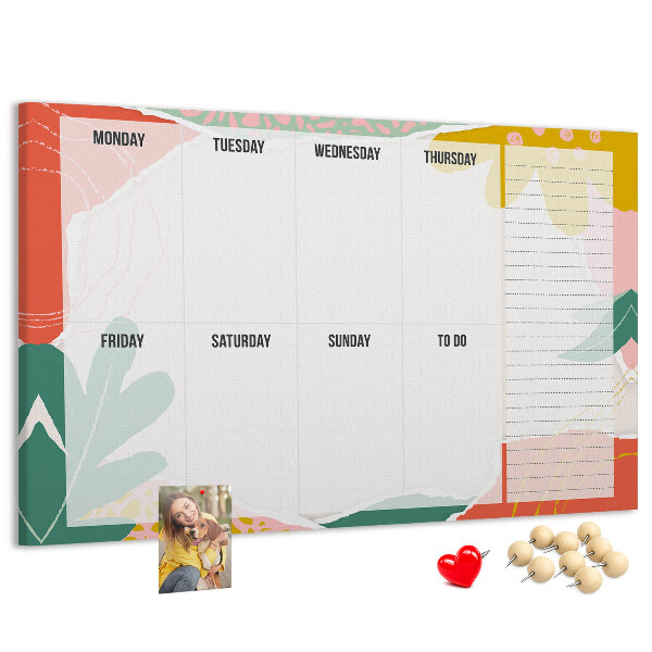 Bacheca in sughero con calendario floreale dai tocchi colorati