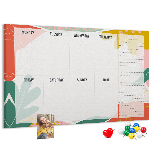 Bacheca in sughero con calendario floreale dai tocchi colorati