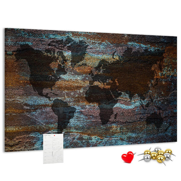 Lavagna di sughero mappa del mondo su sfondo rustico