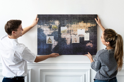 Bacheca in sughero con mappa del mondo stilizzata in pixel