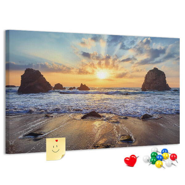 Lavagna di sughero con stampa tramonto sul mare calmo