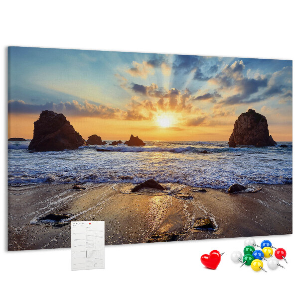Lavagna di sughero con stampa tramonto sul mare calmo