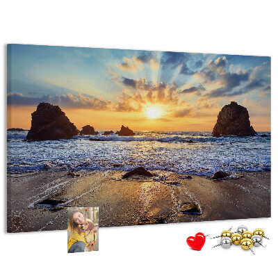 Lavagna di sughero con stampa tramonto sul mare calmo