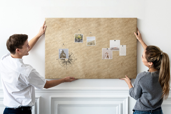 Bacheca in sughero con stampa antica mappa e bussola