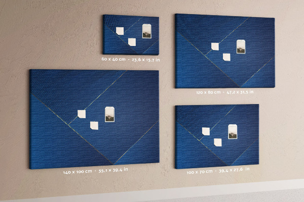 Bacheca in sughero con eleganti motivi geometrici nelle tonalità del blu