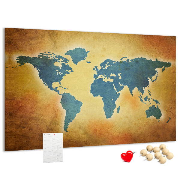 Bacheca in sughero con mappa del mondo su sfondo carta marrone