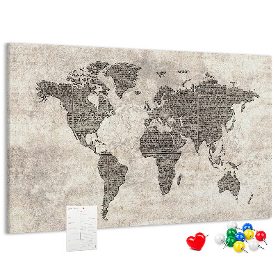 Lavagna di sughero mappa del mondo con texture di giornale