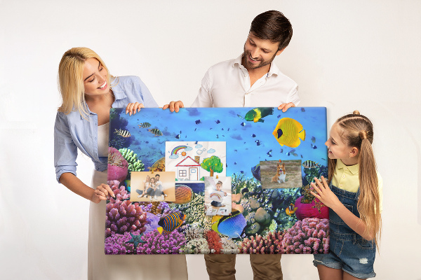 Bacheca in sughero con stampa di mondo tropicale, pesci e colori sottomarini