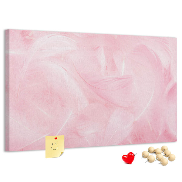 Lavagna di sughero con stampa di delicate piume rosa su sfondo