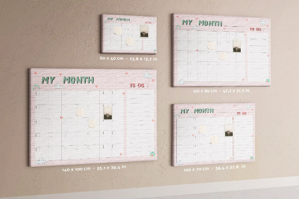 Bacheca in sughero con stampa calendario rosa, nuvole e cuori