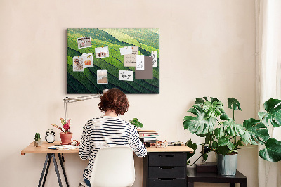 Bacheca in sughero con design ispirato alle onde verdi e alla texture della terra