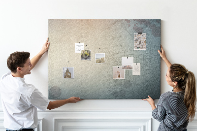 Bacheca in sughero con stampa di mappa antica e macchie decorative