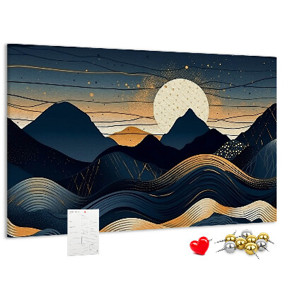 Lavagna di sughero con stampa di un paesaggio montano illuminato di notte